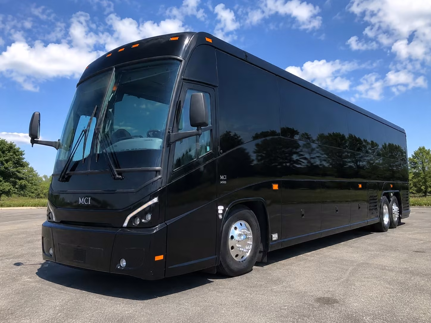airport transfers and long distance bus rentals from victorville