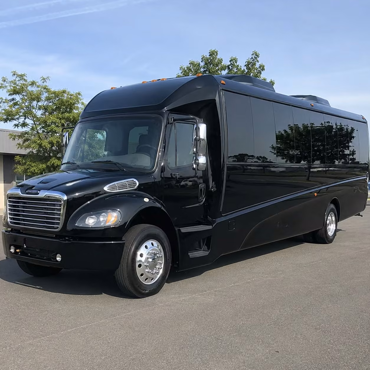 victorville 28 passenger minibus rental