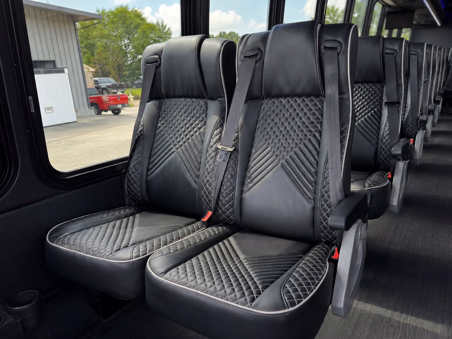 you can find and book prom transportation in victorville and any nearby city